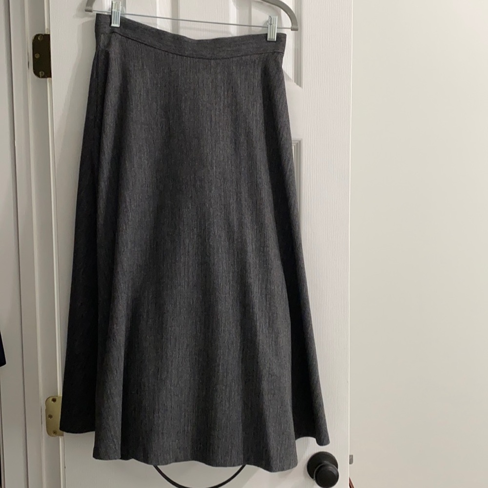Zara patterned midi skirt size 28. New with no tag